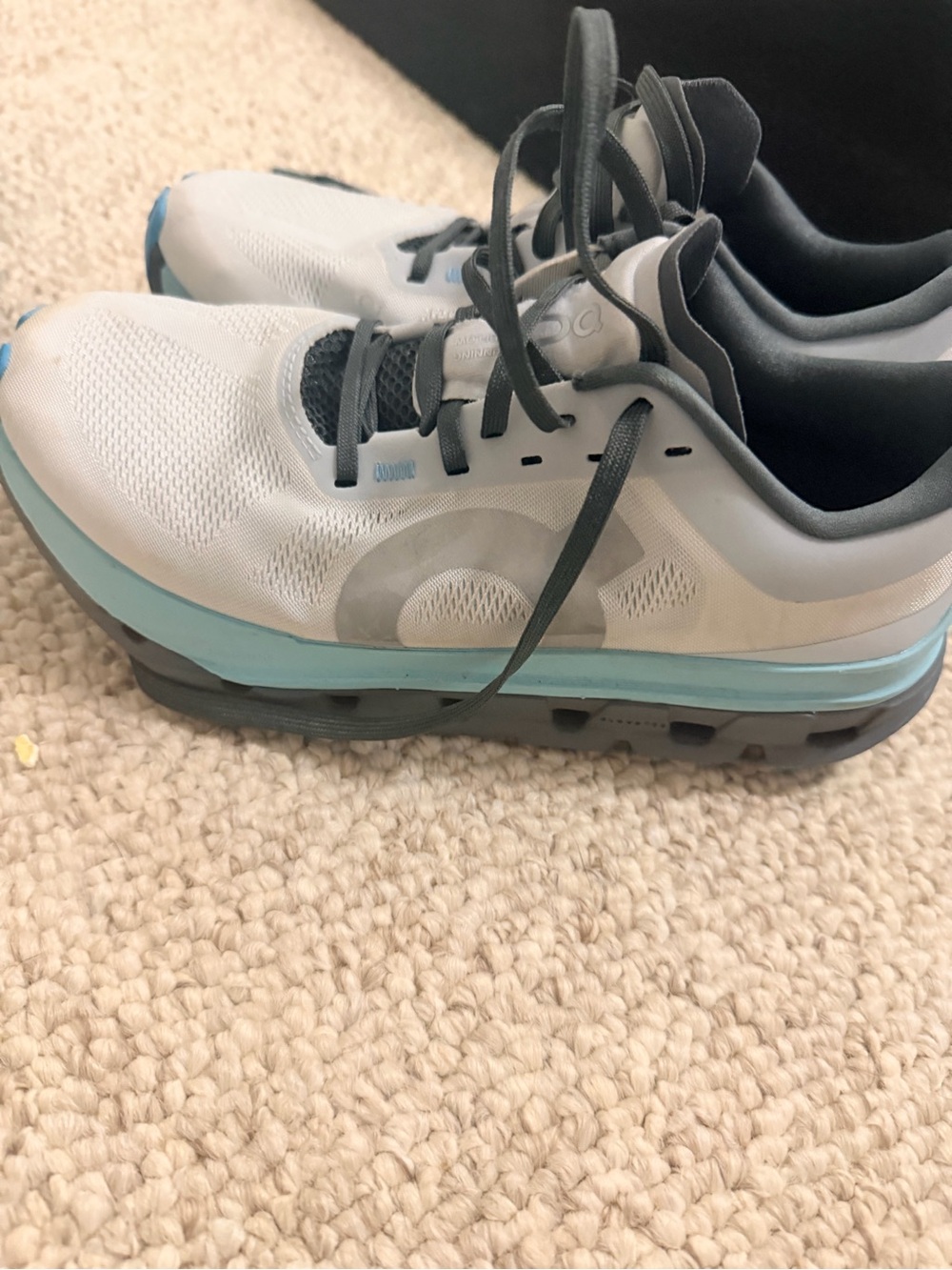 On Running Women’s Sneakers in Light Gray and Aqua